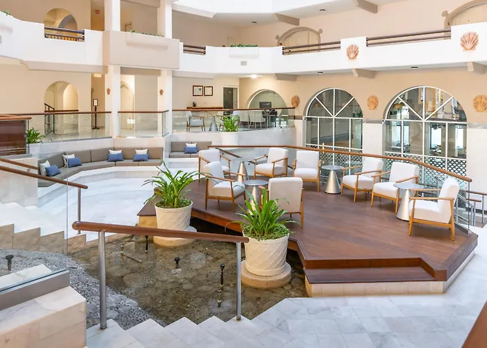 Del Palmar & Resort
